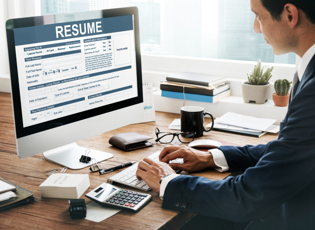 Make a Perfect Resume for an It Fresher